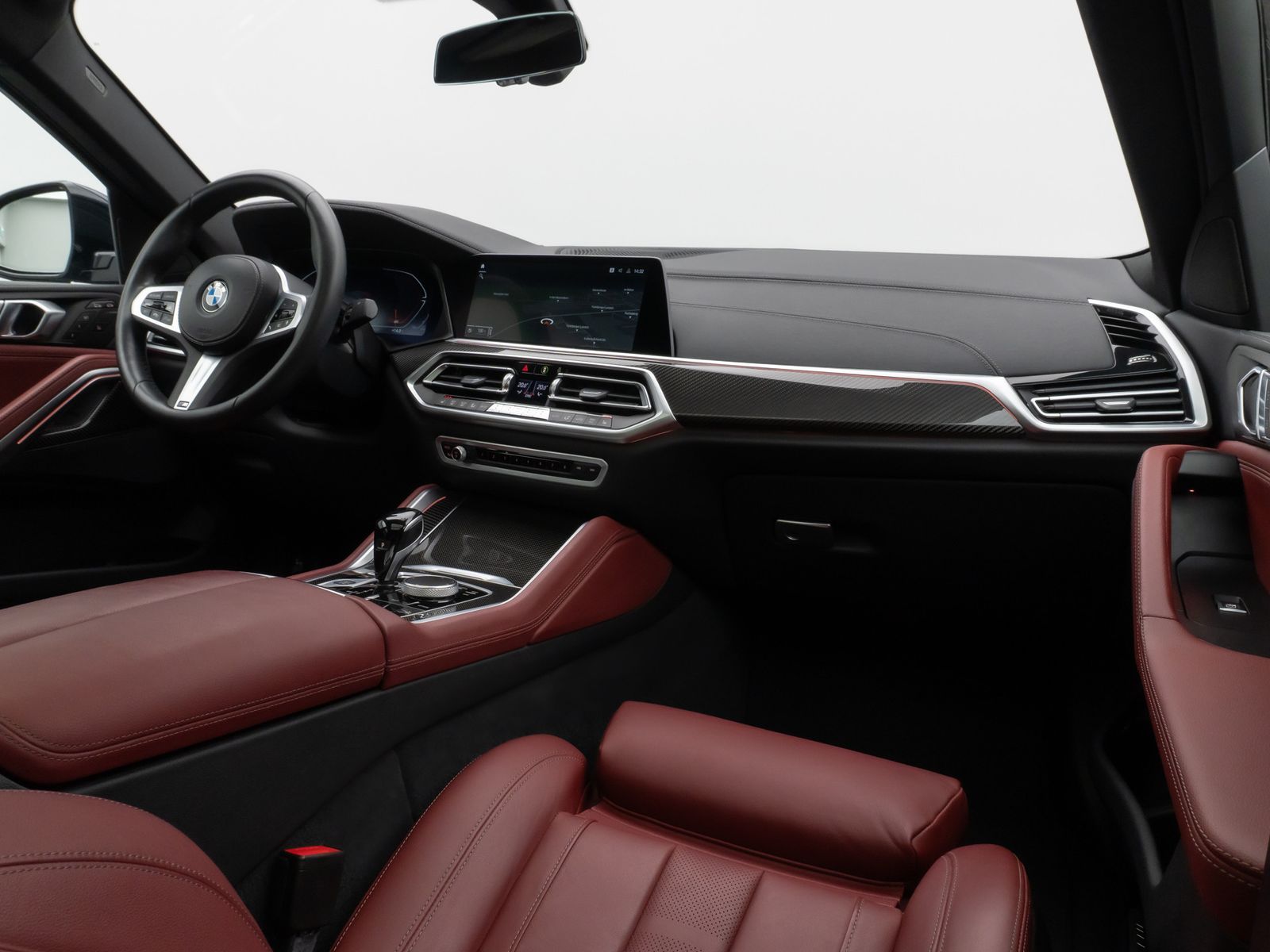 Fahrzeugabbildung BMW X6 xD40i M Sport Panorama Laser 360°HUD DAB HiFi