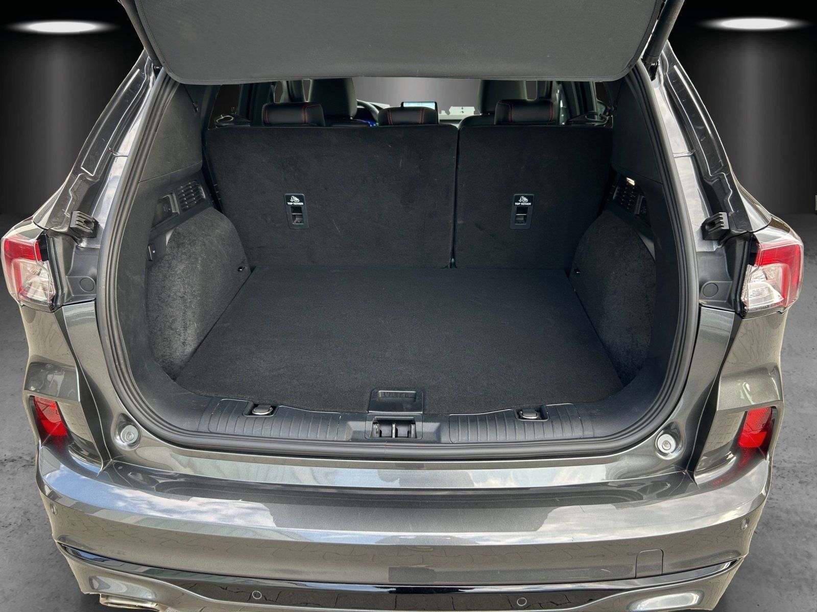 Fahrzeugabbildung Ford Kuga ST-Line X Aut./LED/KAMERA/GRA/NAVI/B&O/SHZ/