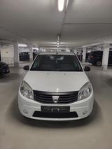 Dacia Sandero Basis TÜV NEU - gebrauchte Dacia Sandero aus dem Jahr 2009