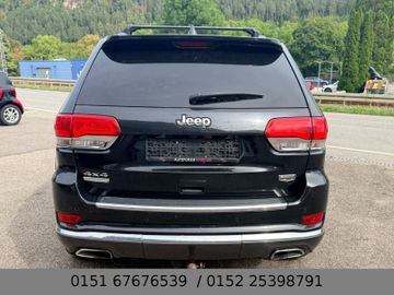 Jeep Grand Cherokee - 11