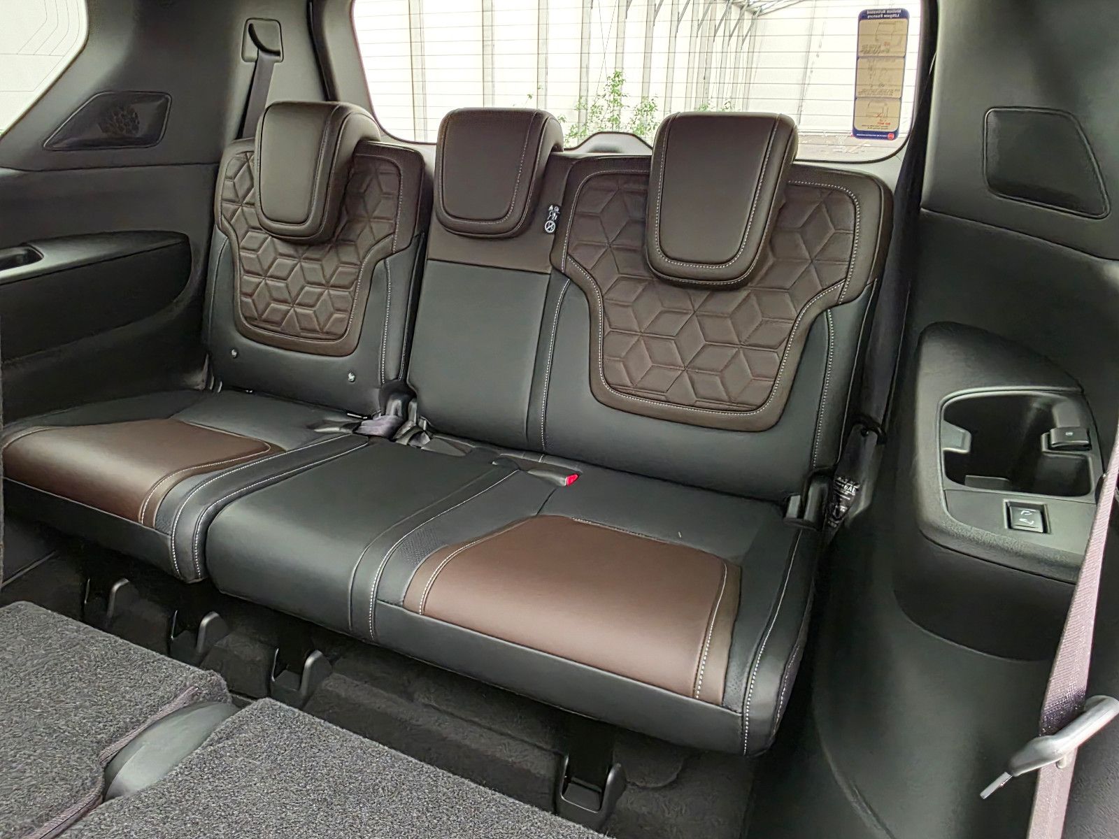 Fahrzeugabbildung Nissan Armada PLATINUM RESERVE T1: 85.000 EURO Stock!
