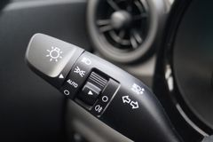 HYUNDAI i10 1.0 AUT.-NAVI-KLIMA-TEMPOMAT-SHZG-KAMERA-PDC