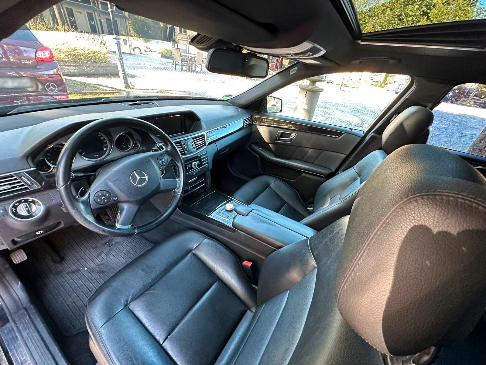 Mercedes-Benz E300 2012 — photo 8