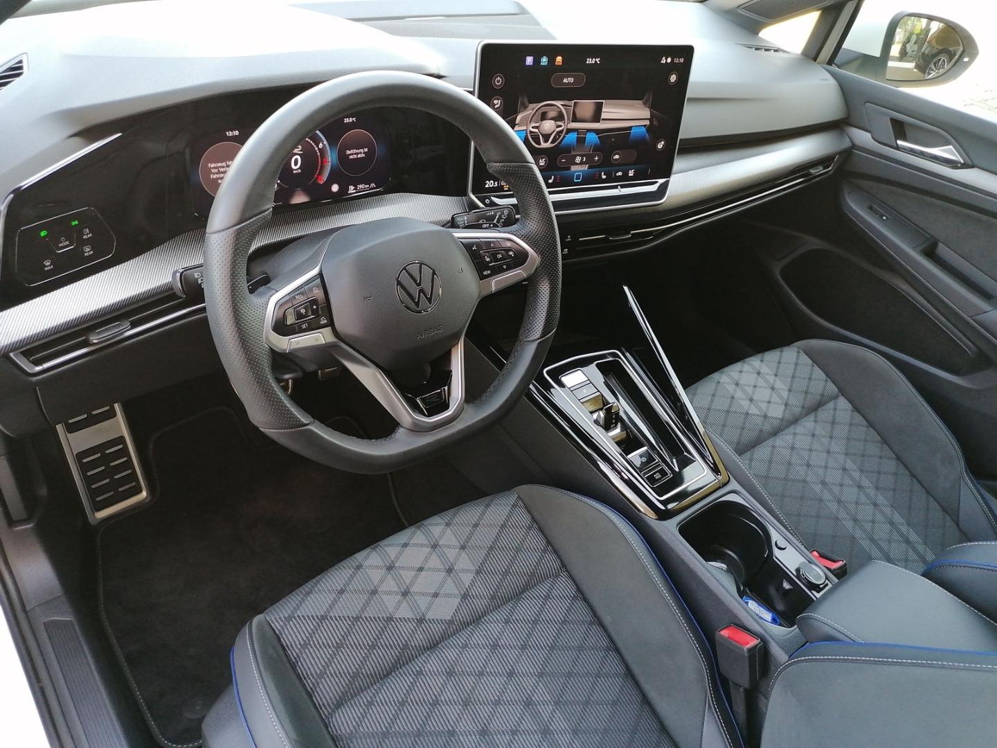 Volkswagen Golf Variant VIII R-Line LED LenkrHzg Kamera Car, миниатюра 6