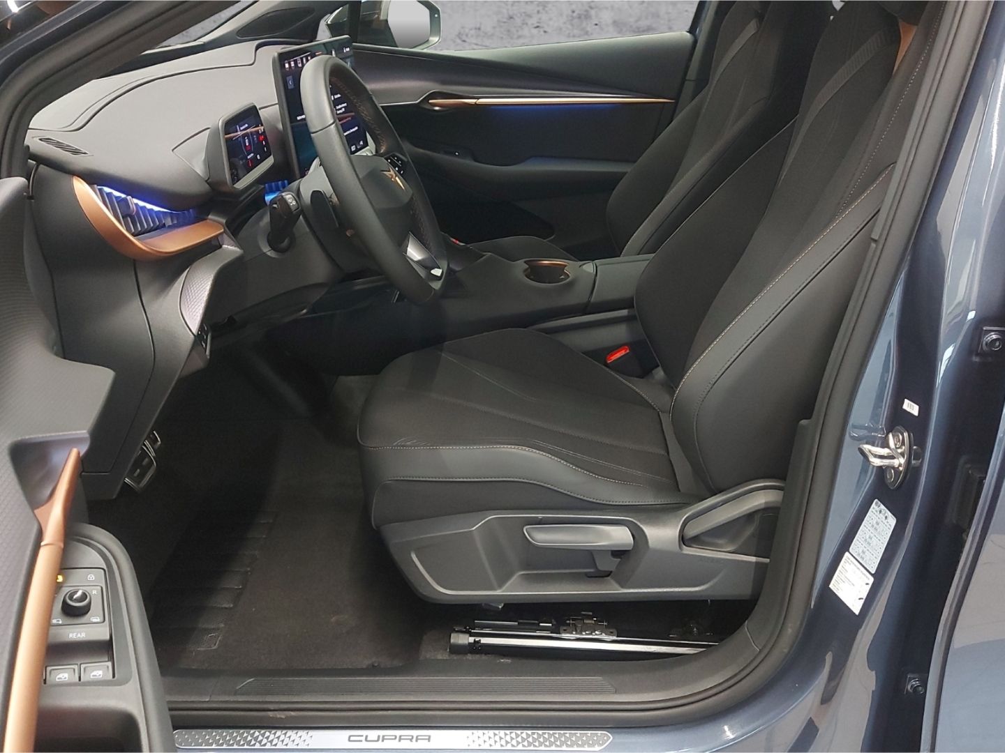 Cupra Tavascan - Bild 10