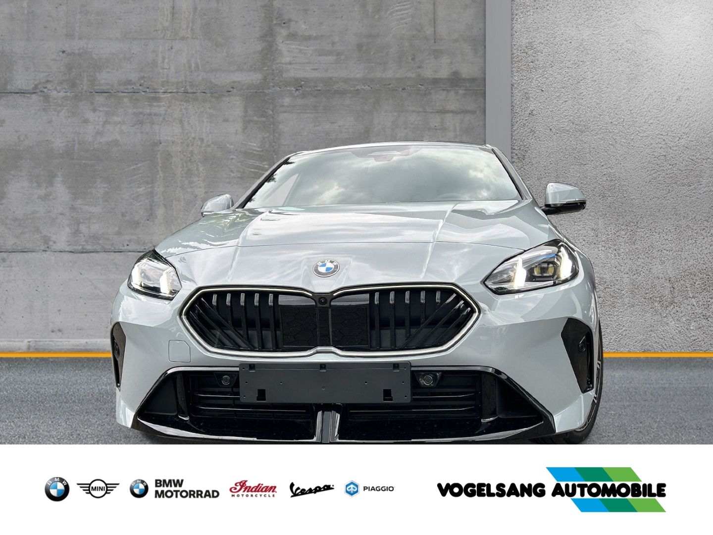 Fahrzeugabbildung BMW 123 i XDRIVE Sportpaket Head-Up AHK-abnehmbar