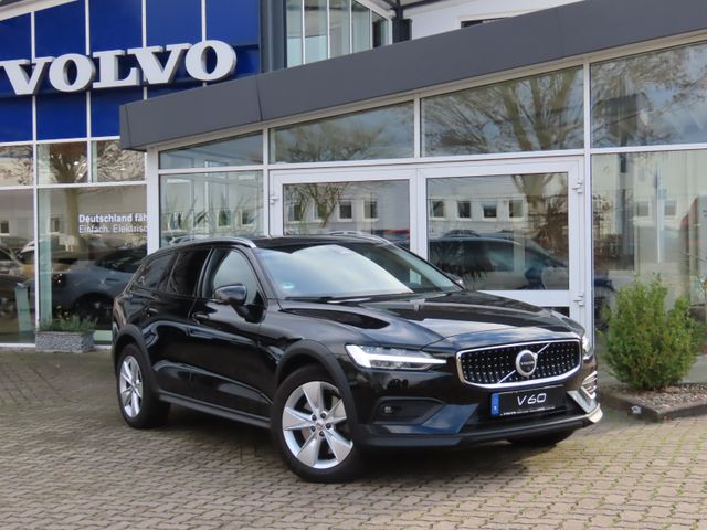 Volvo V60CC T5 Ultimate AWD*Massagesitze*360°Kamera