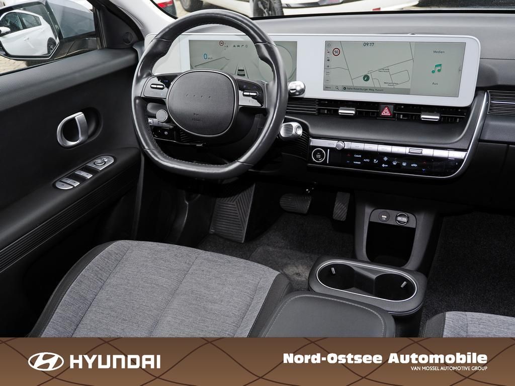 Fahrzeugabbildung Hyundai IONIQ 5 DYNAMIQ 4WD NAVI KAMERA LED SHZ PDC