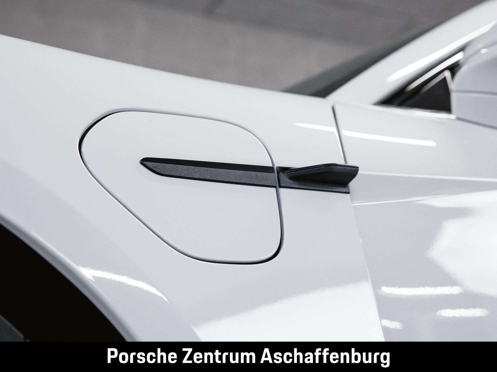 Porsche Taycan 4S Head-Up Hinterachslenkung Panoramadach foto 9