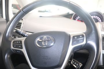 Fotografie des Toyota Verso 1.6 5-Sitzer Comfort