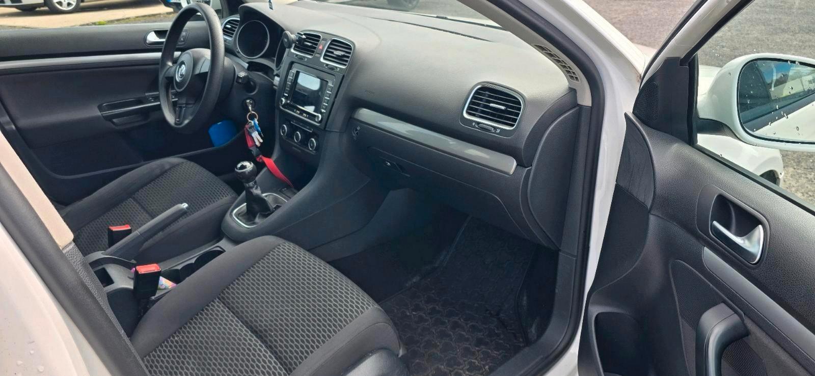 Volkswagen Golf 2012 — photo 8