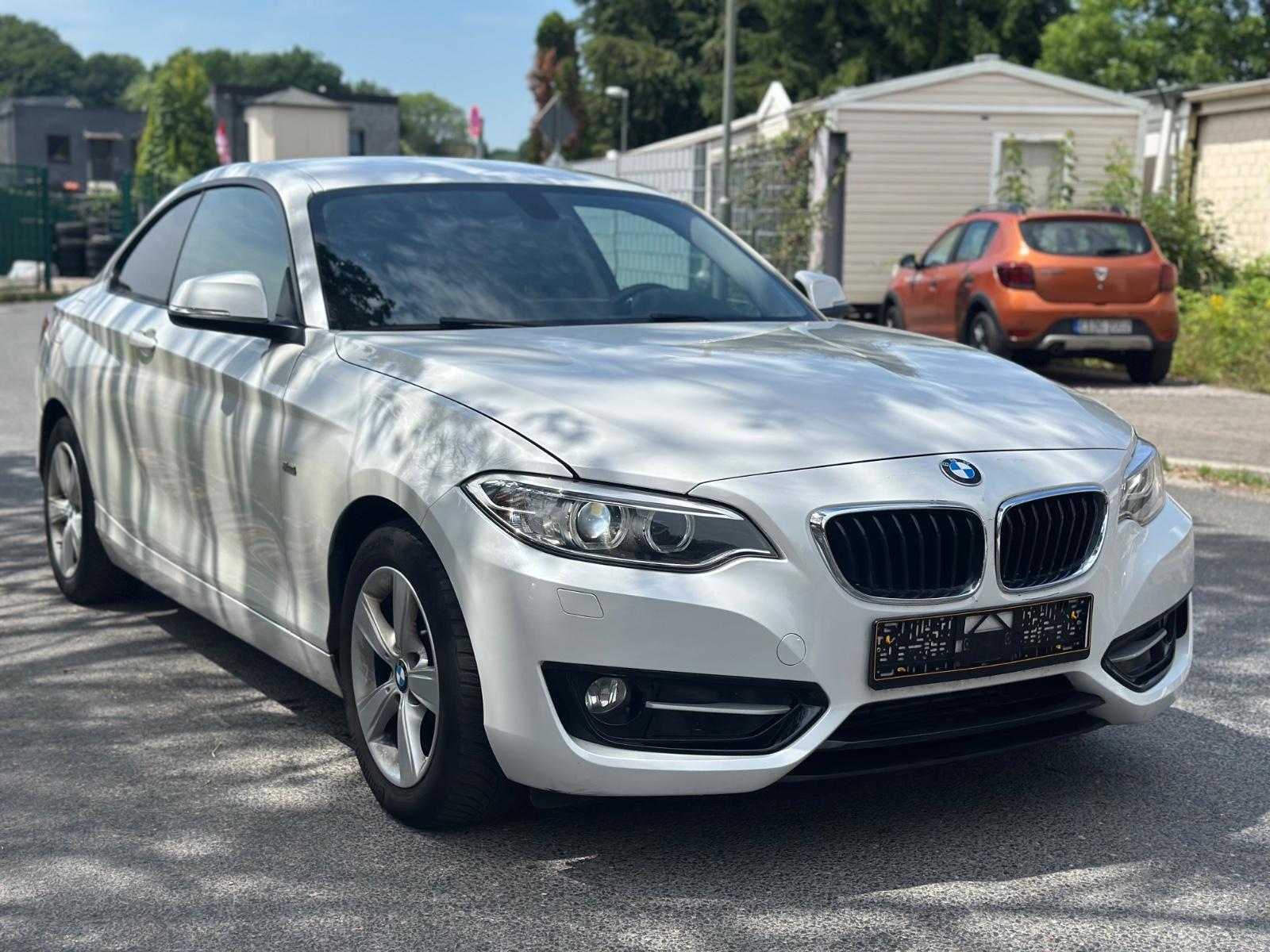 BMW 218  Coupe 218 d Sport Line*Xenon*