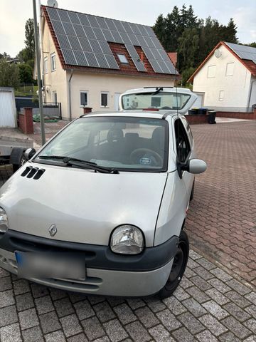 Renault Twingo C06