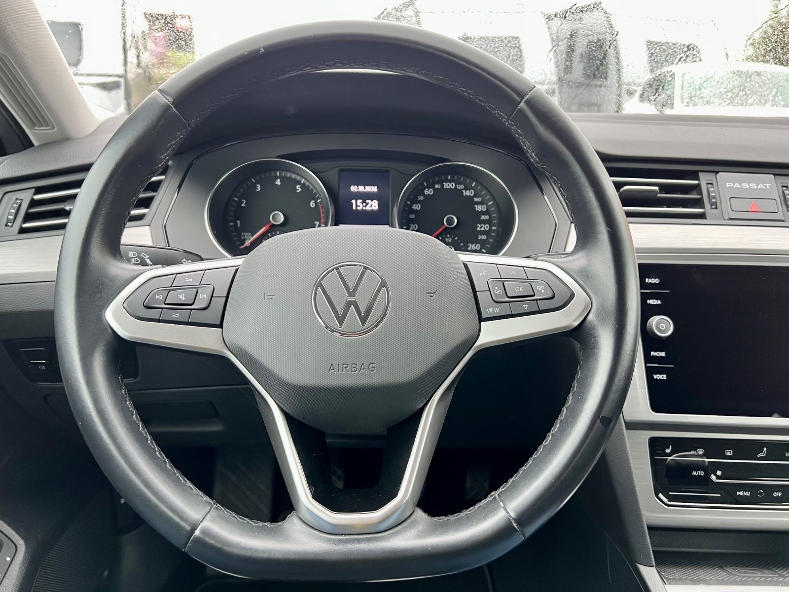 VW Passat Variant Conceptline GZJR AAC SHZ NAVI