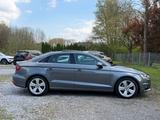 Audi A3 Limousine |NUR 82tkm|XENON*NAVI*PANO*TÜV* - Audi A3 8P mit Diesel-Antrieb