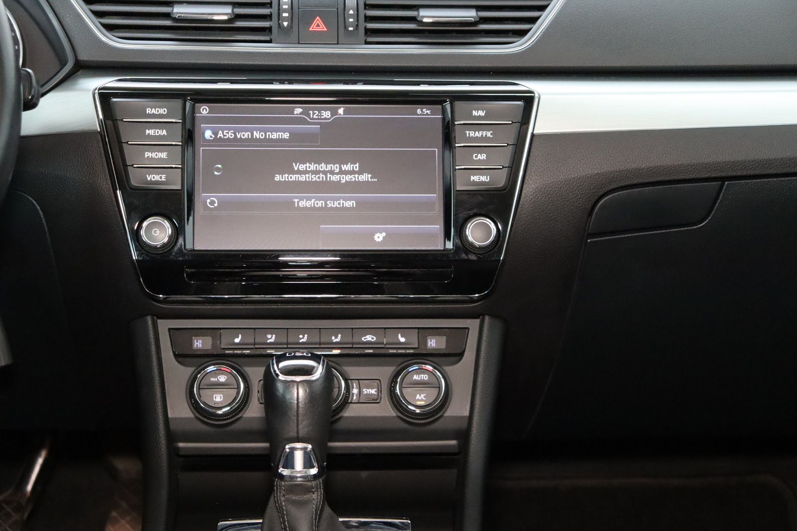 Fahrzeugabbildung SKODA Superb * Memory * PDC * Sithzg.