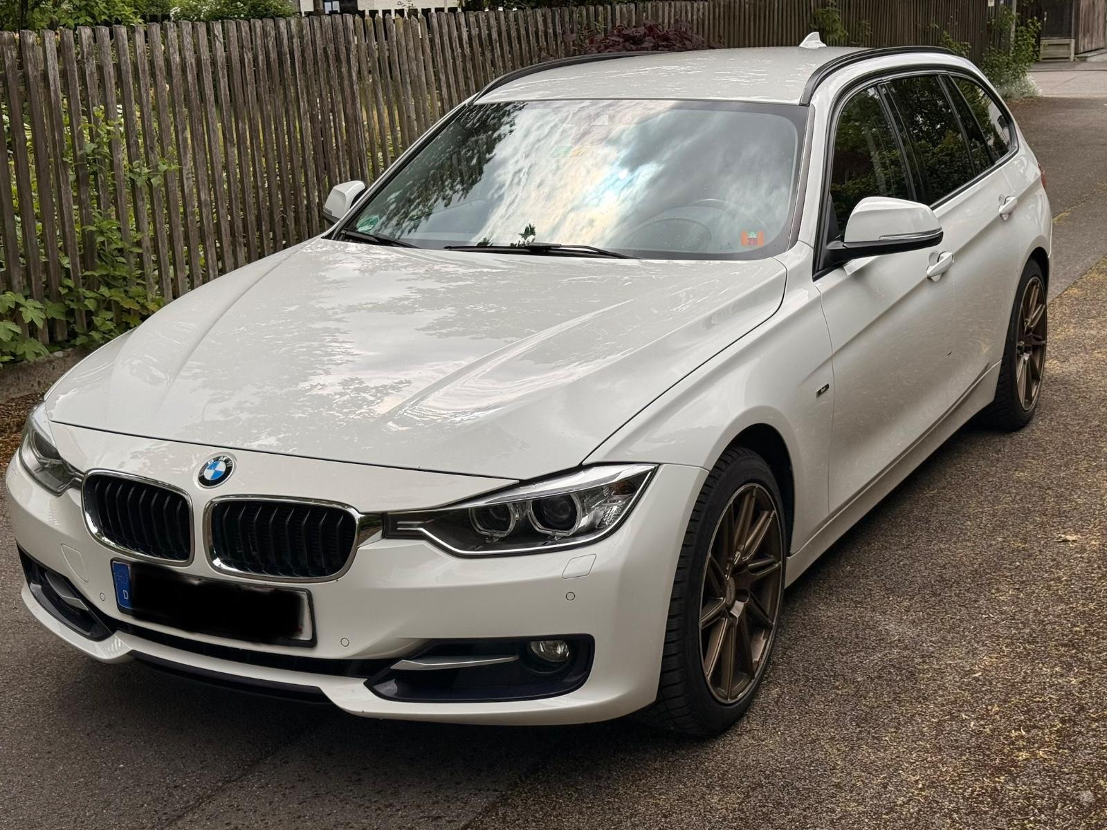 BMW 330d xDrive Touring Sport Line Automatic,HUD,AHK