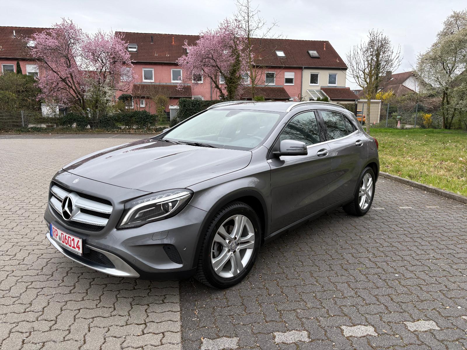 Mercedes-Benz GLA 200 Garantie Finanzierung