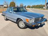 Mercedes-Benz SL 380 - blaue Mercedes-Benz SL 380