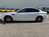 BMW M5 F10 Competition Edition 1/200 600 PS !!! - : Lederlenkrad, Limousine, mit Klimaautomatik