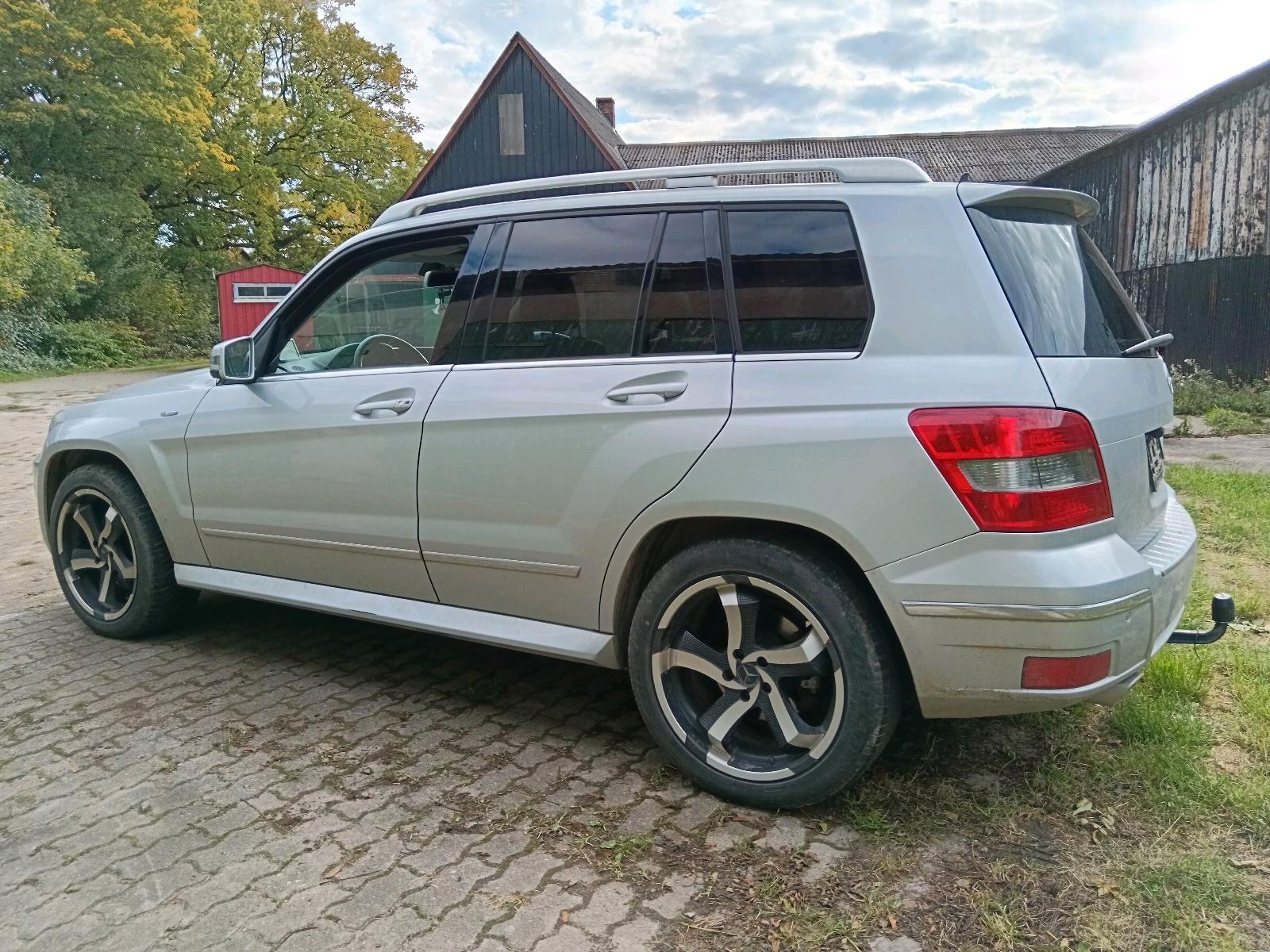 Mercedes-Benz GLK220 2009 — photo 8