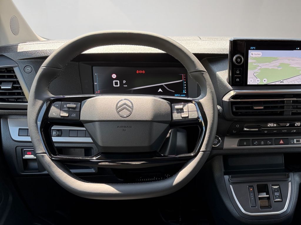 Fahrzeugabbildung Citroën Spacetourer M Diesel 180 Autm. Plus