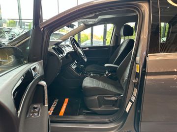 MYAUTOCENTER – Gebraucht- und Jahreswagen mit Werkstattservice in Pfaffenhofen Volkswagen Touran *AHK*ACC*PDC*3-Zonen*NAVI*1-HAND*