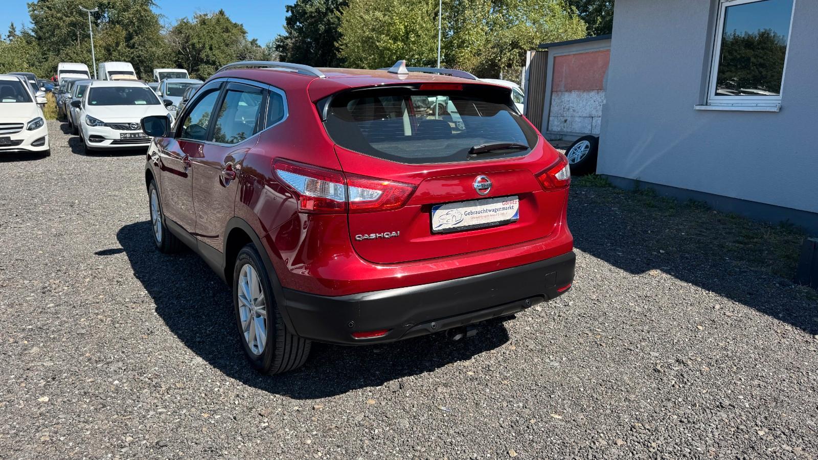 Nissan Qashqai Acenta Panorama Tempomat AHK Sitzheizung