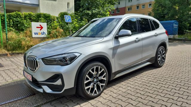 BMW X1 sDrive18d XLINE   LEDER,NAVI,LED,PANORAMA,RFK