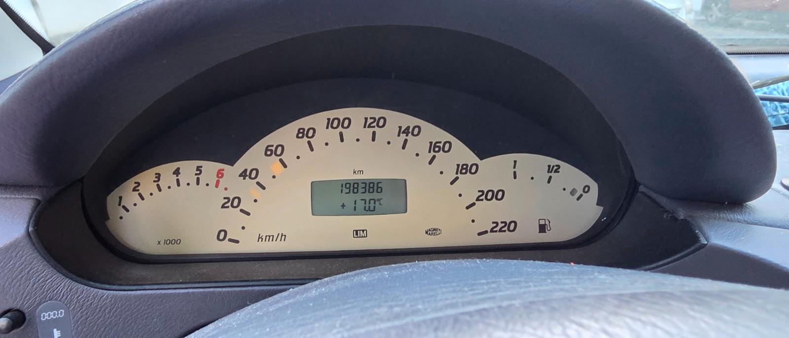 Mercedes-Benz A 190 Avantgarde
