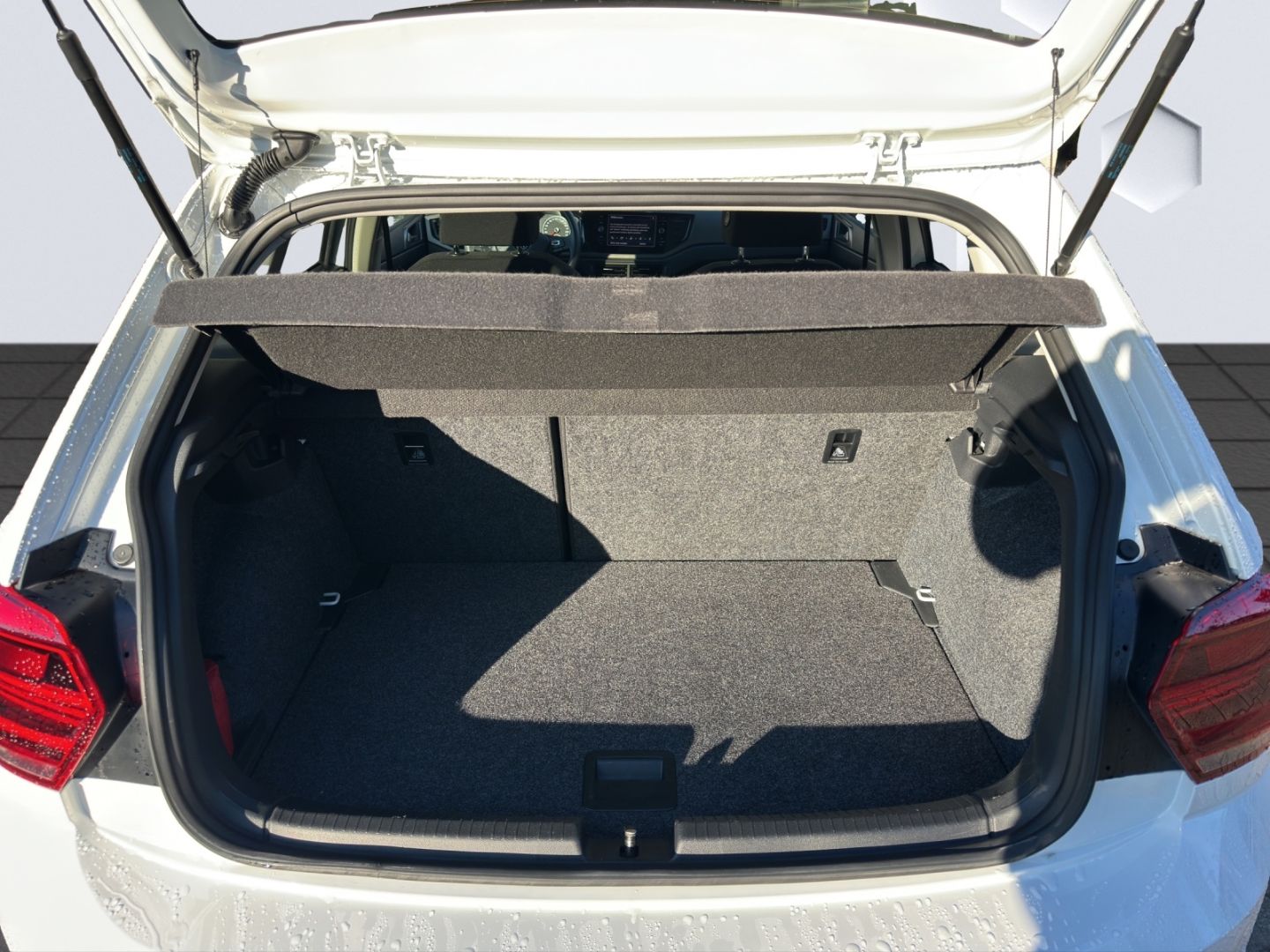 Polo Comf. 1.0TSI 70kW LED PanoDach PDC ACC Sitz