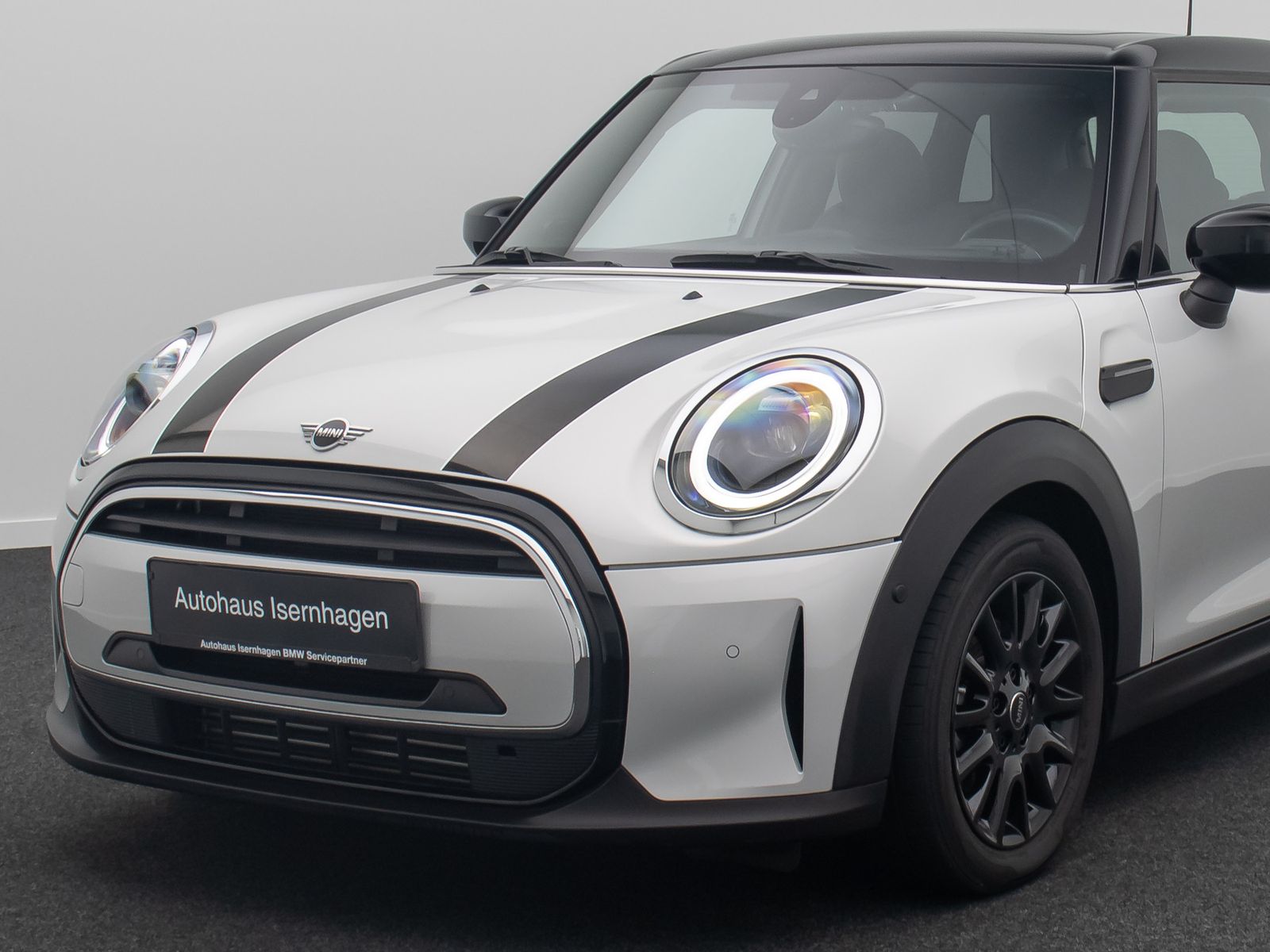 Fahrzeugabbildung MINI COOPER Panorama Kamera HUD H/K DAB Komfort Voll