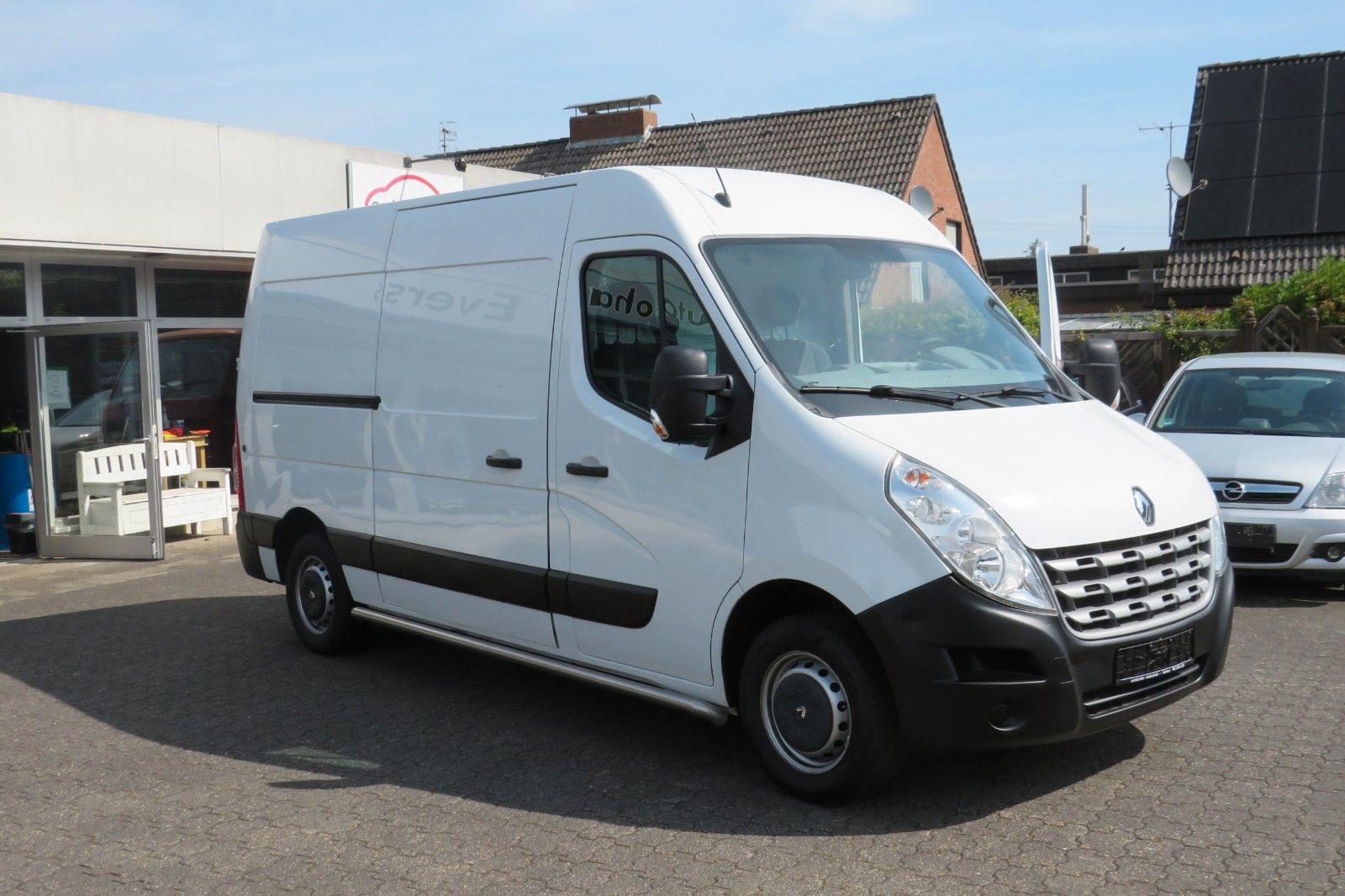 Fahrzeugabbildung Renault Master III Kasten L2H2 HKa 3,5t