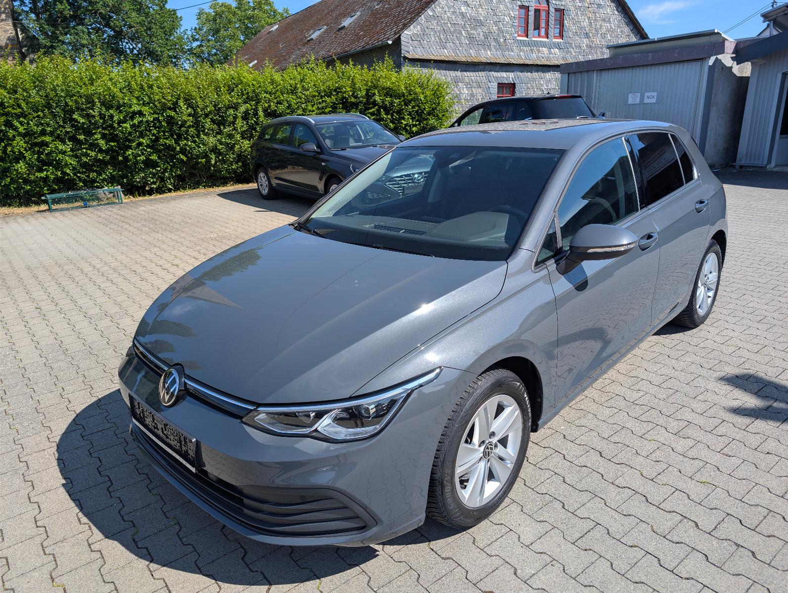 Volkswagen Golf VIII Lim. Life 1.5 TSI