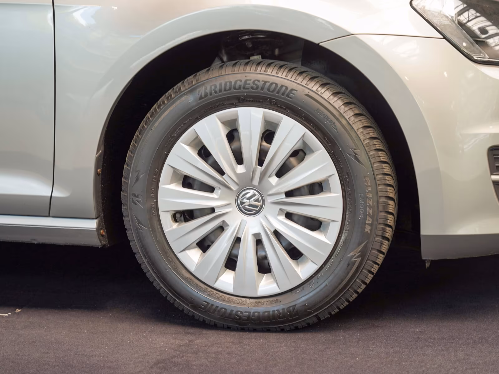 Volkswagen Golf VII 1.2 TSI Trendline BMT Climatronic PDC