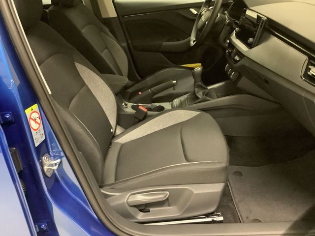 Kamiq Essence 1.0 70 kW 5-Gang VORBER AHK