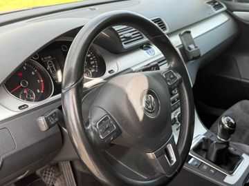 Volkswagen CC - 9