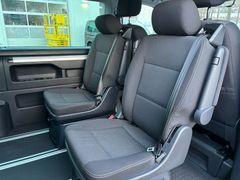 Fahrzeugabbildung Volkswagen T6 Multivan 150 PS Navi Sitzh Temp. 7.Sitze AHK