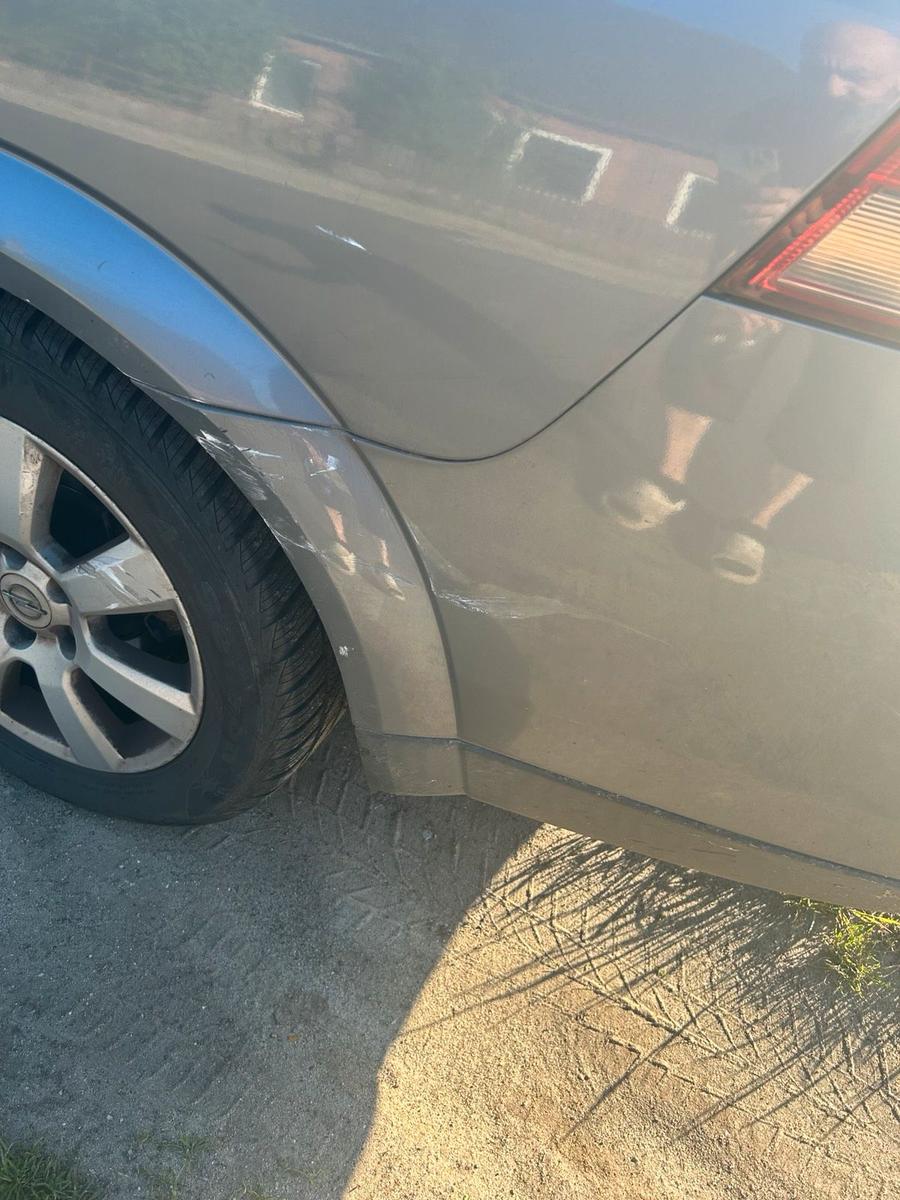 Opel Vectra 2004 — photo 7