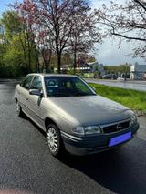Opel Astra F 1.6 Limousine *AUTOMATIK - Opel Astra aus 1996: F
