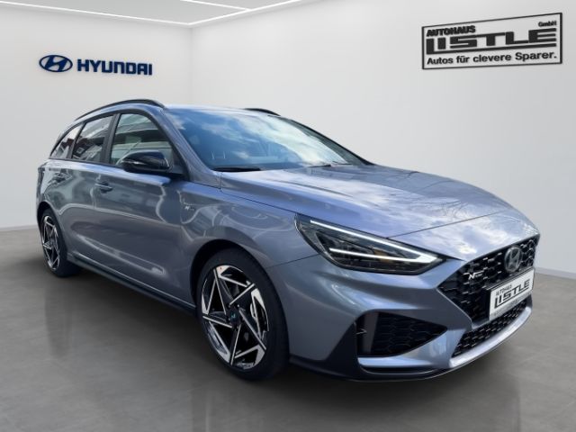 Fahrzeugabbildung Hyundai i30cw FL Kombi (MY25) 1.5 T-GDI (140PS) 48V 7-DC