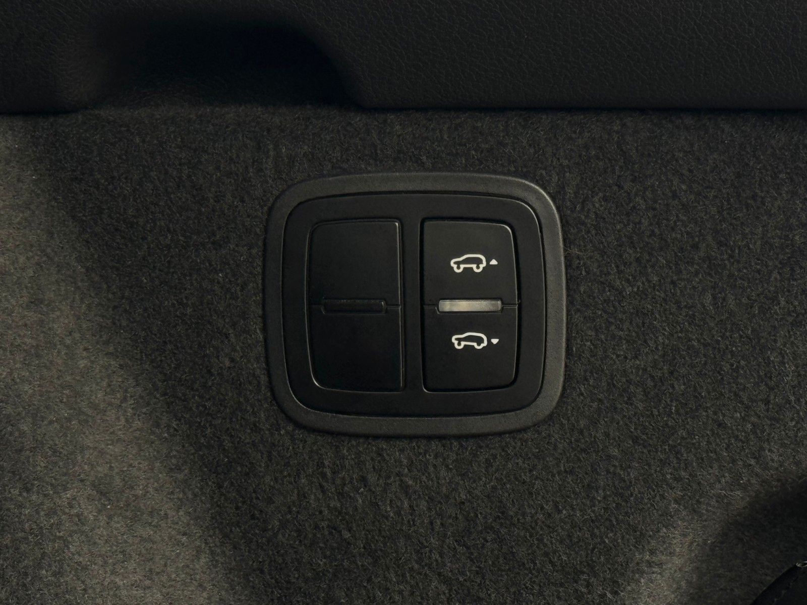 Fahrzeugabbildung Porsche Macan GTS PASM Chrono Carbon Pano Bose Std-HZG