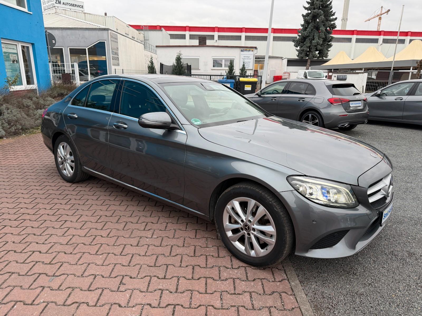 Mercedes-Benz C-Class Limousine 4Matic Burmester,PANO,Kamera uvm, миниатюра 4