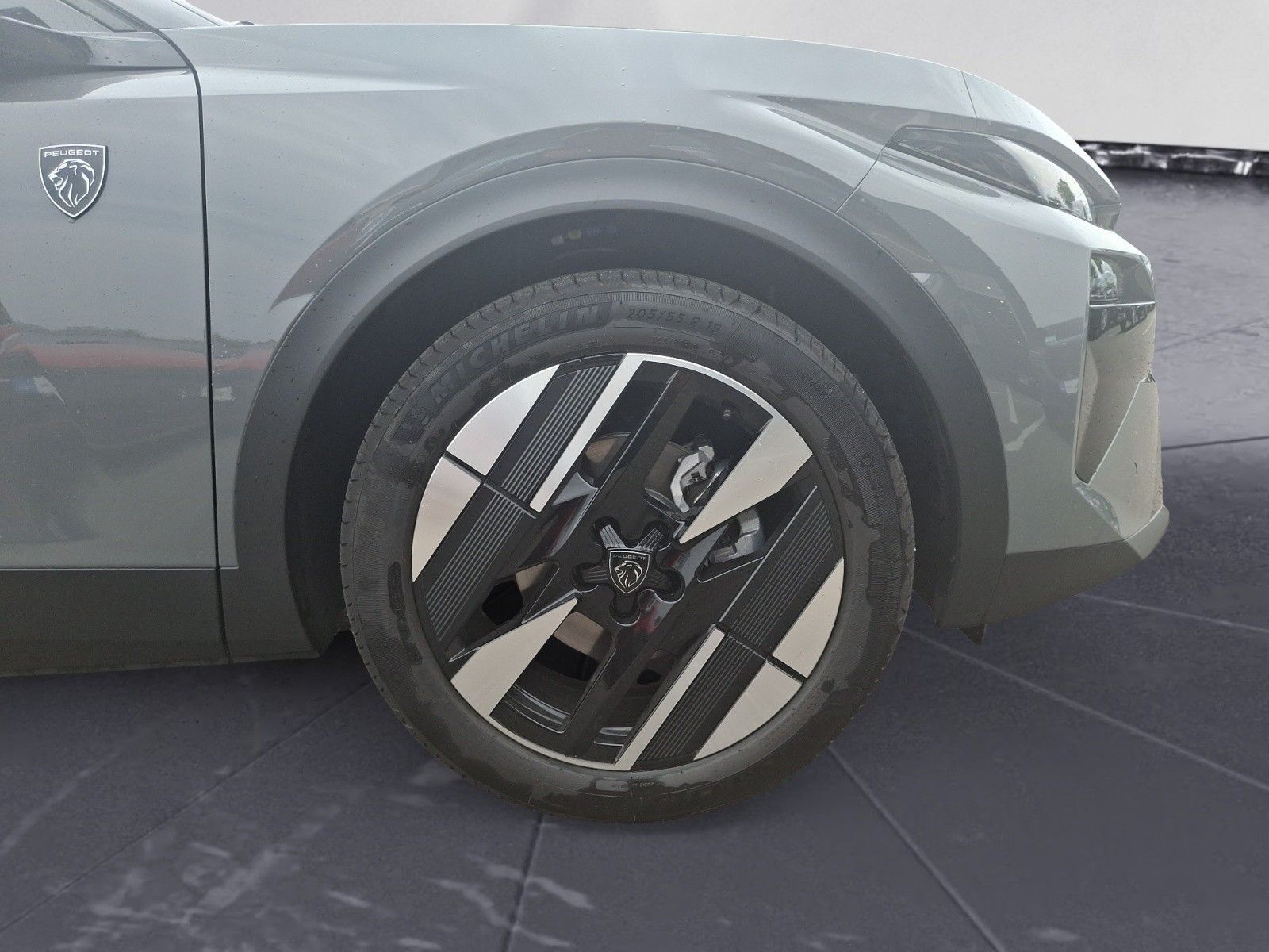 Peugeot 408 - Bild 11