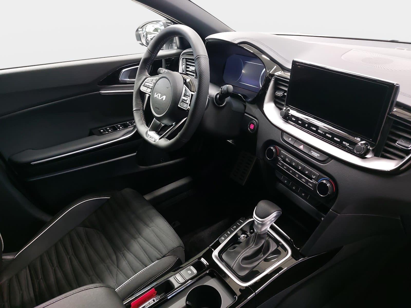 Kia CEED SW 1.5 T-GDI DCT7 GT-LINE TECHNOLOGIE PERFO