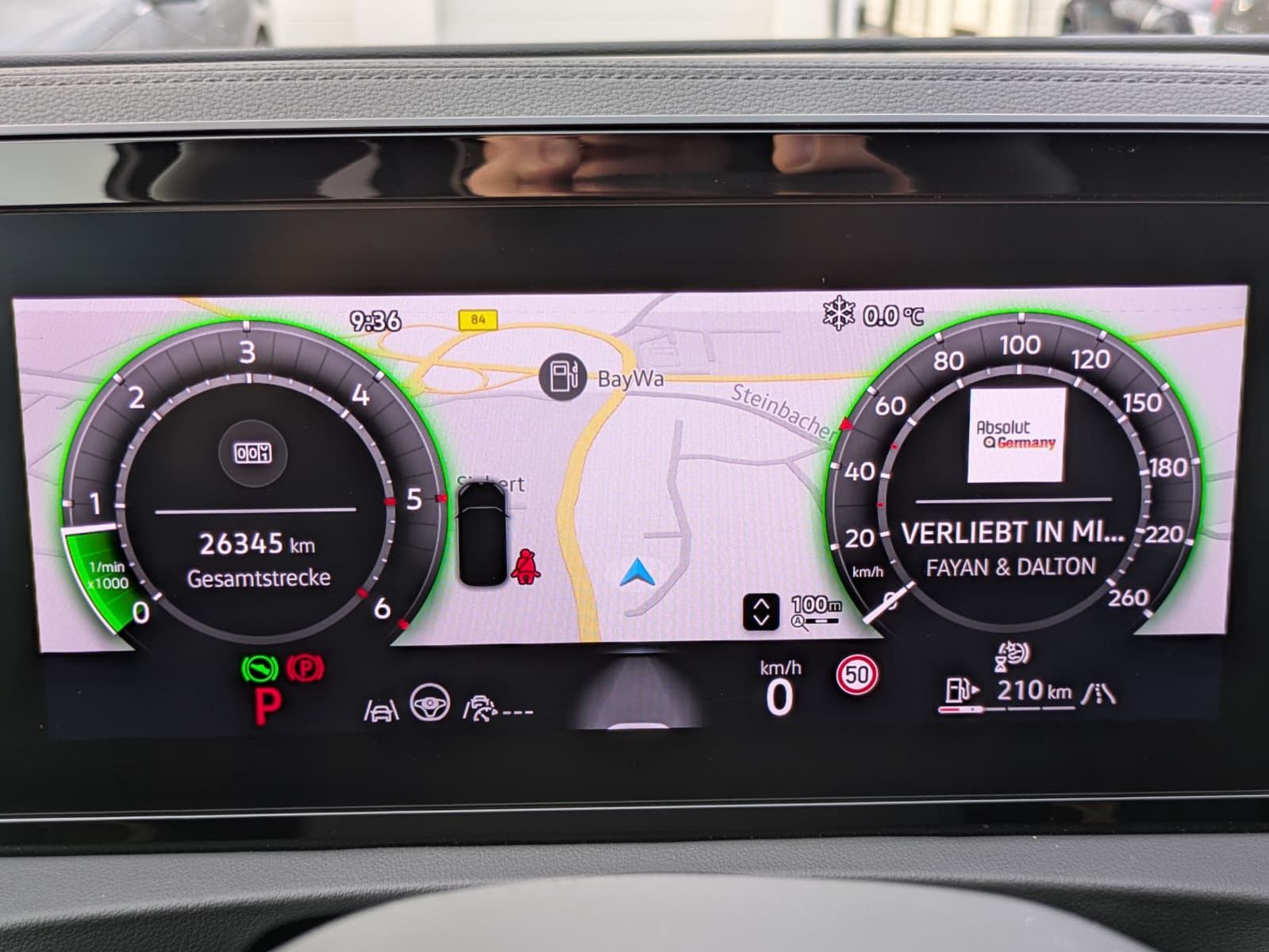 Fahrzeugabbildung Volkswagen Tiguan 2.0 TDI 4M R-Line PANO*H&K*AHK*MATRIX*20"