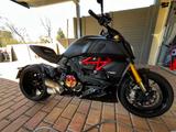 Ducati Diavel 1260S Dark Stealth schwarz / Rot - DUCATI DIAVEL 1260 S