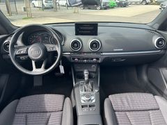 Fahrzeugabbildung Audi A3 35 TFSI sport Stronic ACC Navi Kamera Xenon
