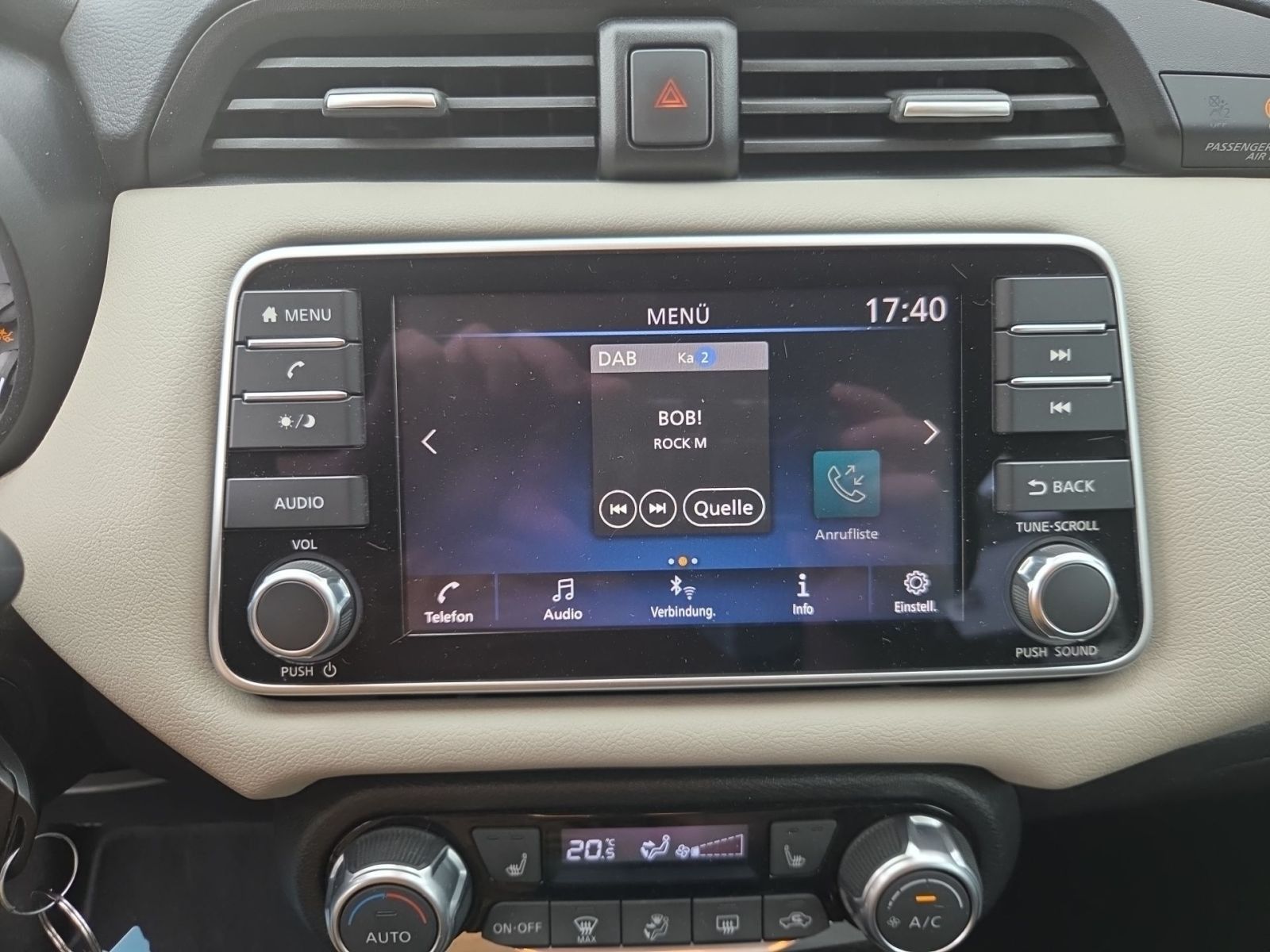Fahrzeugabbildung Nissan Micra 1.0 IG-T N-Way N-Way 92 PS Schalter *ALLW