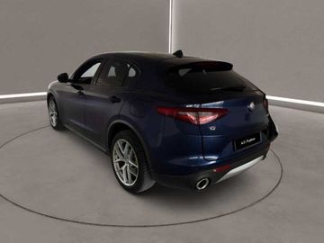 Alfa-Romeo Stelvio - 7